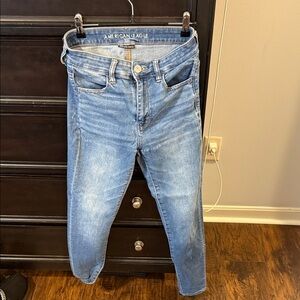 American Eagle Outfitters Women’s Light Blue Skinny Jeans